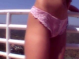 anal brunette deepthroats and fucks 😏