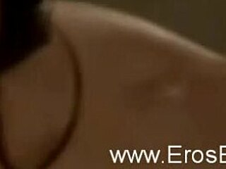 Ooit exotische brunettes aangeraakt voor sensuele ontspanning?