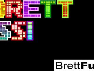 Brett rossi stuffs pussy after hot pinball game nude