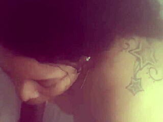 my cuzzn suckin my dik in da shower