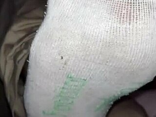 check out this slave's nylon feet worship session?