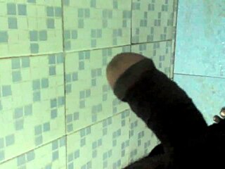 Teen 18+ masturbates until she squirts cum 😍