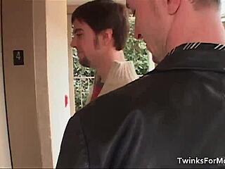 horny twinks sucking and fucking cocks in gay action