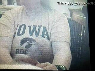 Bbw Wife Gives Homemade Blowjob, Cumshot Included