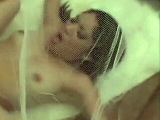 she dreams of fuck at work