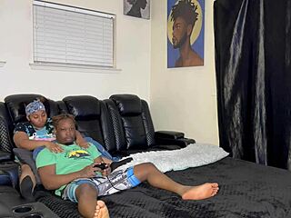 Kendale visits stepmom's house for dread retwist but she can't resist his new look and they have sex