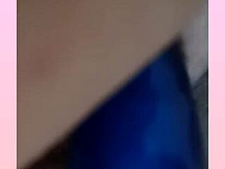 gordita golosa explores dildo and toys in amateur bbw session