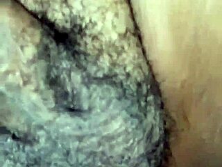 Arrombando o cuzinho no hotel fênix com emoção intensa