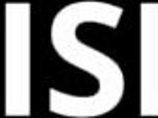 巨乳の曲線美ベイブが激しい喉アクション後にゴックン