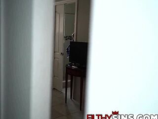 Peter Green pounds slutty Rachael Cavalli until jizz covers her face completely