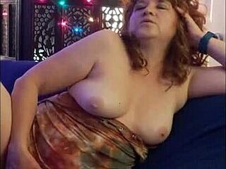 Hotwife Steffi Hippie Witch dances her pussy in another dirty homemade bit.