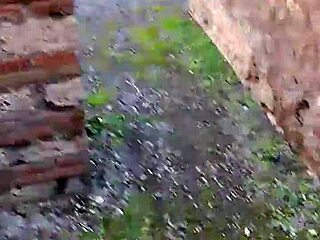 Krizia Tzunami Sucks Cock Outdoors