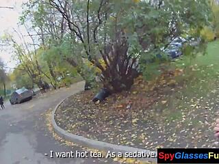 Blondi eurobabe poimittu pillunpanoon reality POV:ssa