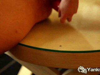 얀크스 야스민의 뜨거운 백도어 핑거링 액션, 놀라운 HD