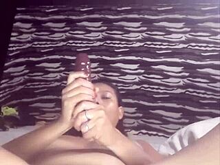 under the skirt of my friend's wife, she sends videos of dildo double penetration