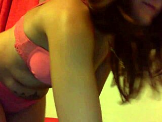 damn, watch this redhead doll get you off now!