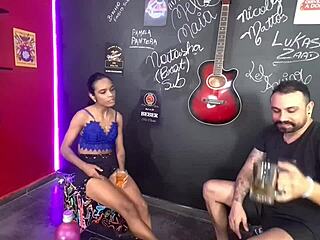 pansexual teen sits on dick during boteco do lukas zaad casting