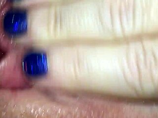 i'm so horny watching this adorable solo pussy masturbation and fingering