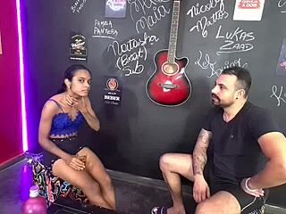 pansexual teen sits on dick during boteco do lukas zaad casting