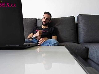 Hej, pozri na Magic Javi a Zeus Ray, ako sa spolu divoko bavia! 😜