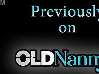 スラッティーな義姉妹が電話で浮気しながら友達にアナルされる。彼女のナチュラル・ティッツがアクションで激しくバウンス。