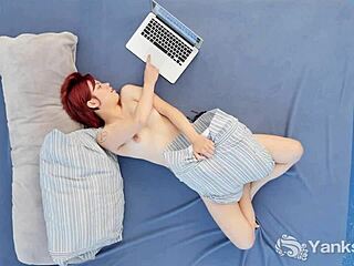 Yanks Minx Hedera Helix masturbates