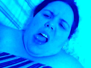 profesora argentina traga leche de su alumno, qué locura! 😲