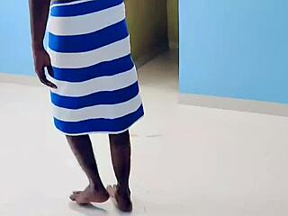 Curvy Super-Girl Visits My House for Homemade Fun