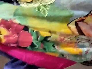 Indian desi village bhabhi pissing outdoor at ranch