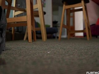 Colombian sexy foot fetish in favorite hotel