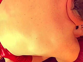 Granny achieves holiday orgasm through muff diving