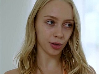 Hey, stepsister, can I kiss you down there? 😘