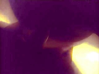 Why is the filipina pussy suffering from robust fucking?