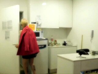 Slamming my new boyfriend quietly until my sister joins.