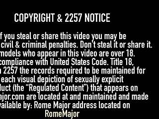 Wow! Solo Blonde Tattooed Iris Kiss Kiss Masturbates in VR!