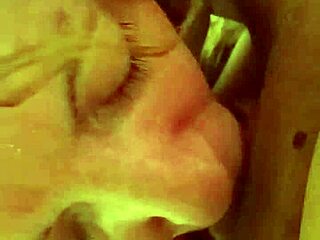 Roxanne and Xander's slutty homemade blowjob session