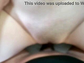 A feleséged egy pajkos japán milf borotvált lyukkal?