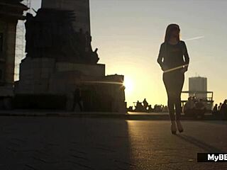 Destruindo o Cuzinho da Peituda Melanie Gold com BBC em POV 4K!