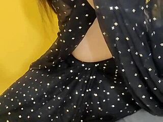 hot bhabhi gets banged by devar in homemade video