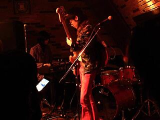 Watch the anime milf deepthroat the straight japanese guy roughly in hentai style.