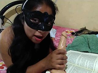 This paper analyses the representation of pleasure objects narrated by Diana de la Franga in an intimate story