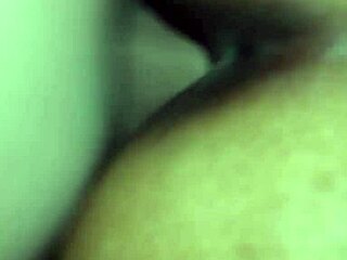 ¿Quieres verme doblada, chorreando?