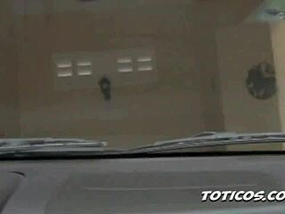 Dominican Republic Sexy Girls Tease on Public Streets