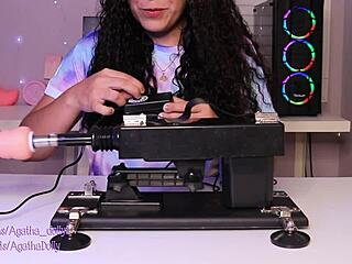 i unbox my new sex machine, agatha dolly, testing it, the speed is incredible, i get on all fours and squirt