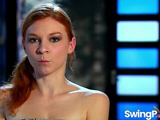 สาวกระฝ้ายผมแดงร่วมปาร์ตี้เย็ดหมู่สุดเร่าร้อน