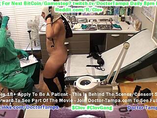 immigrant jennavive tested by doctor in florida hospital