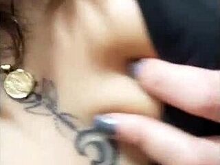 my girlfriend masturbates for friends