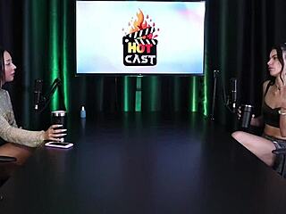 Ela não fica confortável em ser submissa e o fetiche!