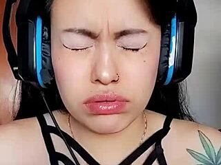 Watch How I Relax While Watching Shows