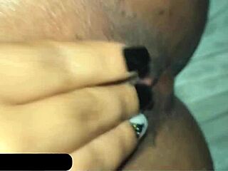 Tertangkap masturbasi dan dibuat selesai sampai capek